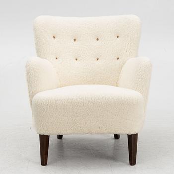 Peter Hvidt & Ola Mölgaard Nielsen, armchair, model 1748, Fritz Hansen, Denmark.