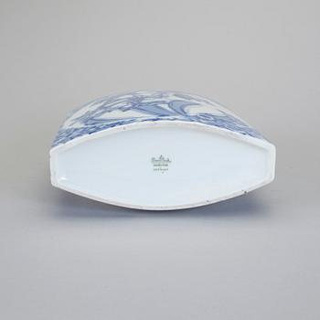 VAS, porslin, Björn Wiinblad, Studio-line, Rosenthal, 1986.