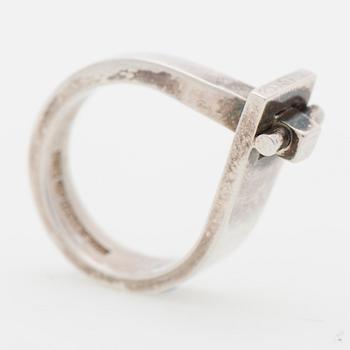 PEKKA PIEKÄINEN, RING, silver. Auran Kultaseppä, Åbo 1973.