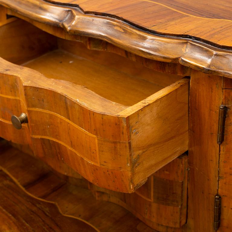 A mid 20th century writing desk.