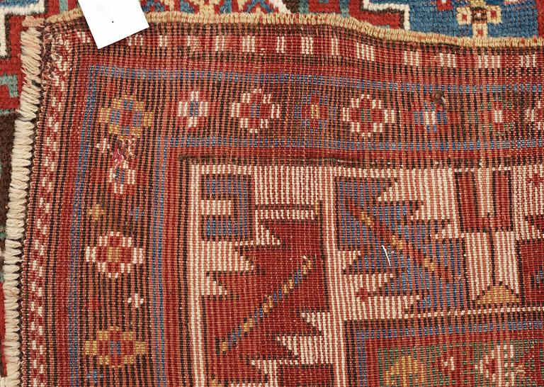 SEMI-ANTIQUE KAZAK probably. 234 x 137,5 cm.
