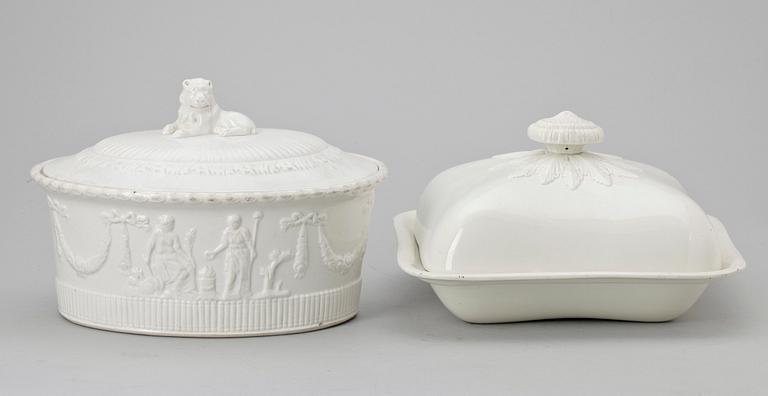 KAROTTER, 2 st, porslin, 1800/1900-tal.