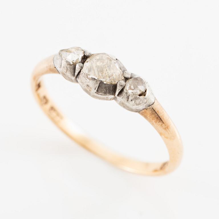 Ring 18K guld och silver med rosenslipade diamanter.