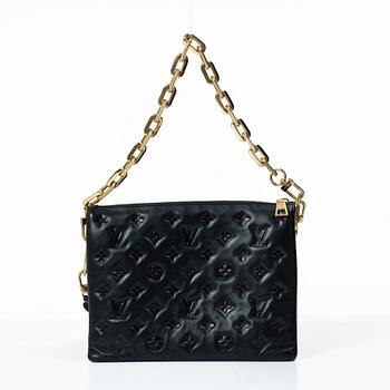 Louis Vuitton, väska, "Coussin PM", 2025.