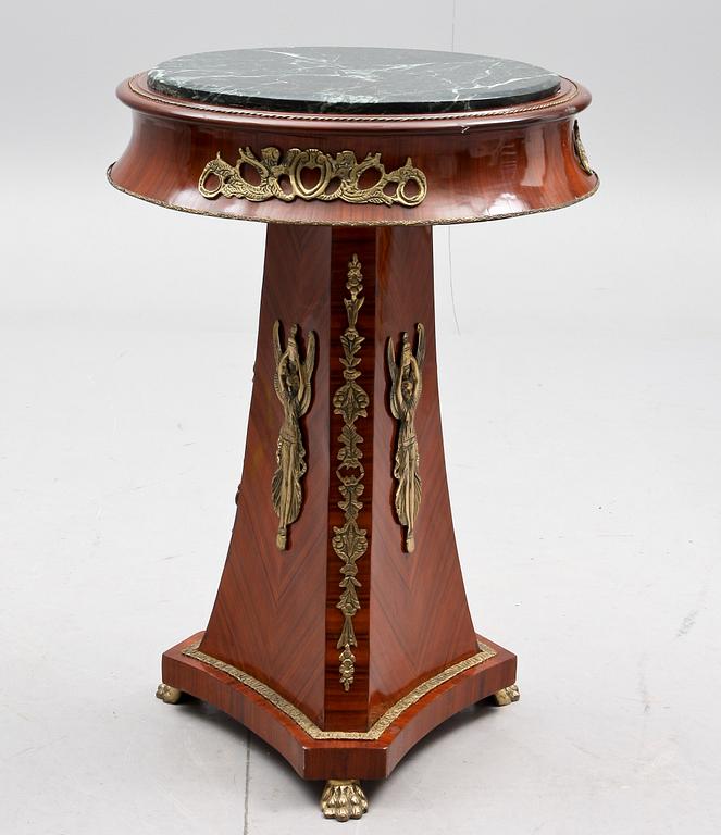 BORD, empirestil, 1900-talets slut.