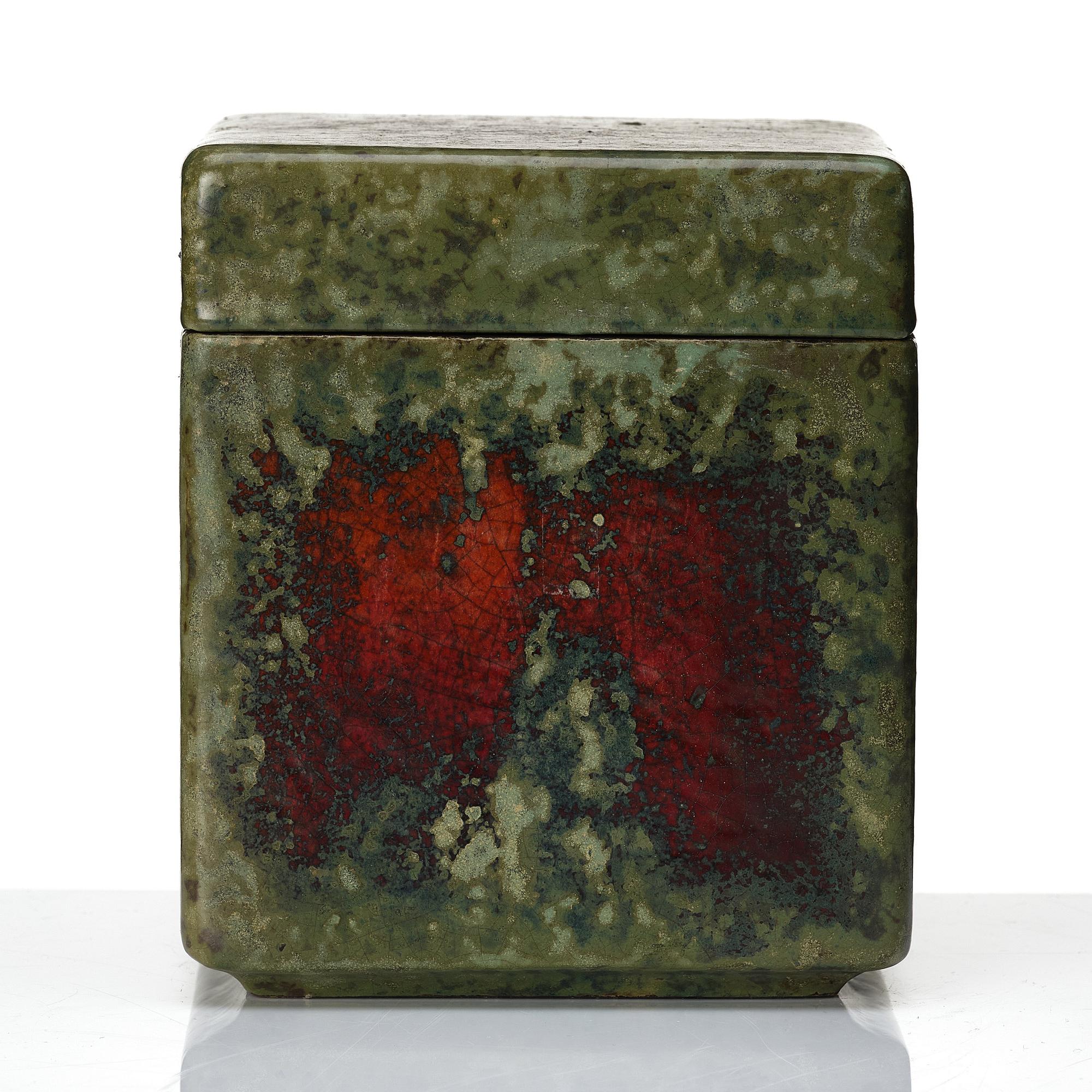 Hans Hedberg, a large faience box, Biot, France.