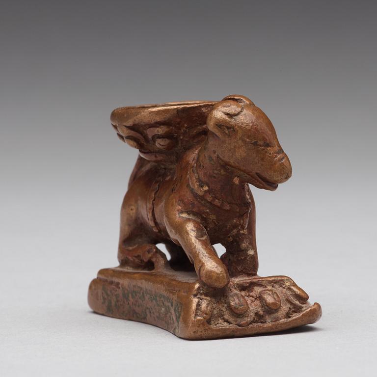 RÖKELSEBRÄNNARE, förgylld kopparlegering. Nepal, 1400-tal.
