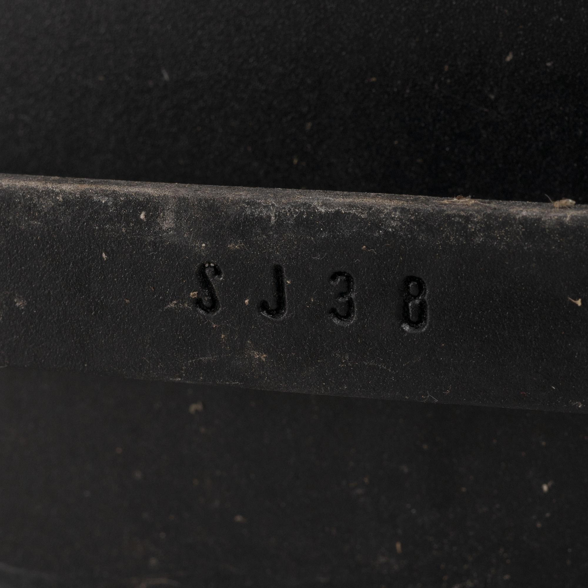 Frédéric Sofia, table and chairs, 6 pcs, "Luxembourg", Fermob.