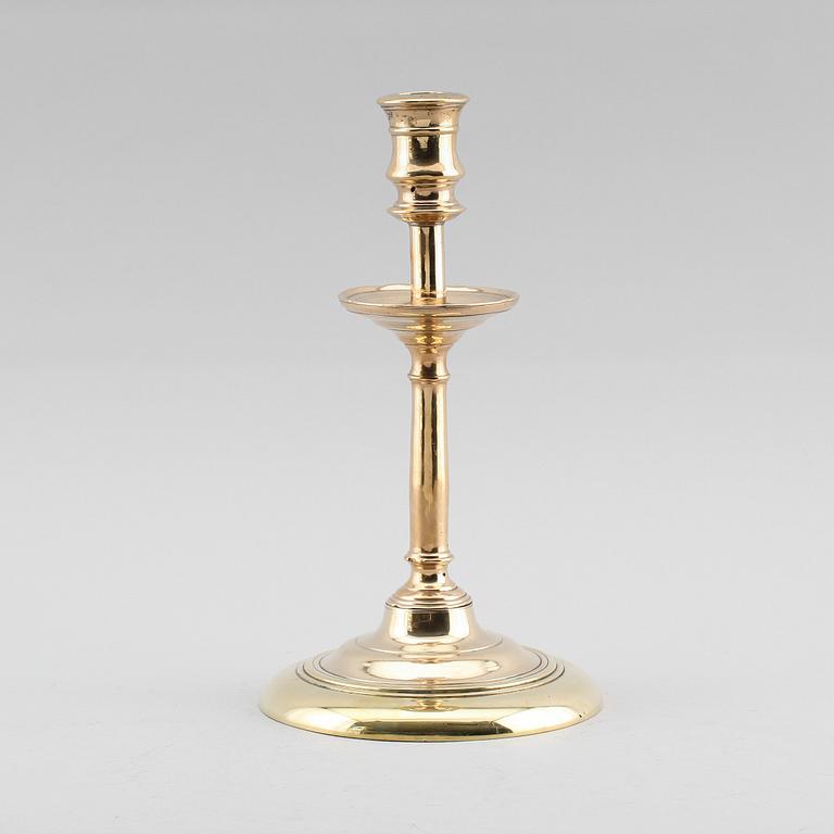 LJUSSTAKE, mässing, 1500-tal.