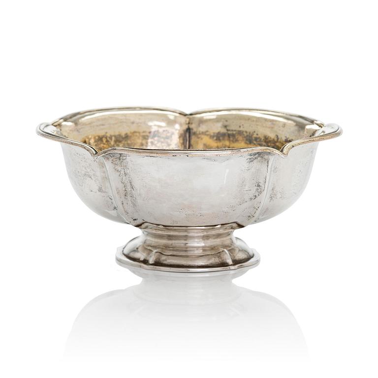 Parcel-gilt bowl, Karol Filip Malcz, active in Warsaw 1827-1864.