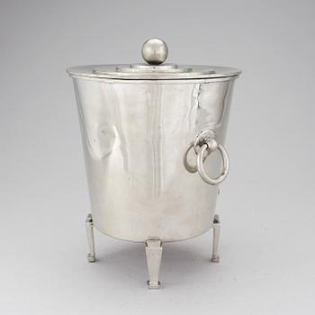 A pewter Art Deco Swedish Punch cooler by Ceson, 1933.