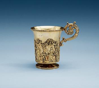 827. A Russian 19th century silver-gilt mugg, unidentified makers mark, Moscow 1830's.