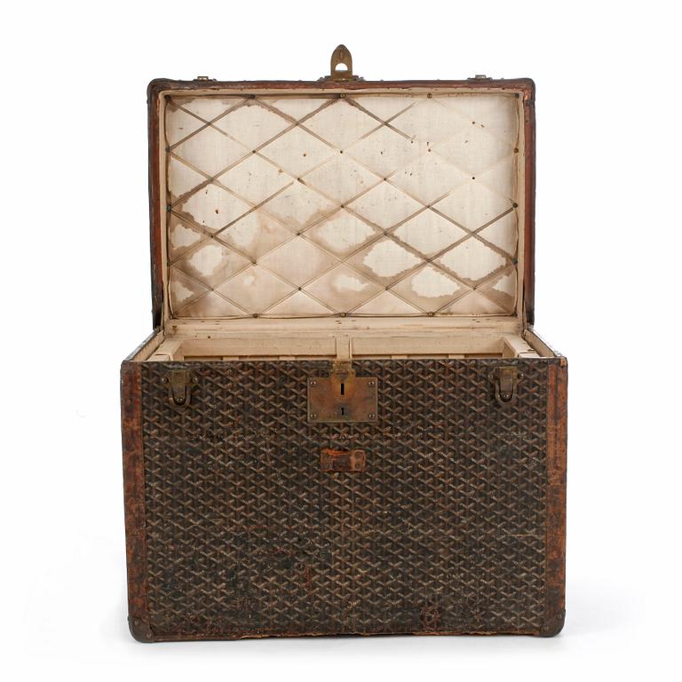 GOYARD, a Monogram canvas trunk, late 19th/early 20th century.