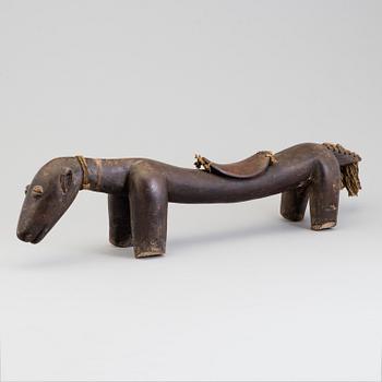 A WOODEN STOOL PILLOW HEAD REST, central-africa, early 20th century.
