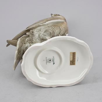 FIGURINER, 2 st, porslin, Royal Copenhagen samt Hutschenreuther, Danmark resp Tyskland.