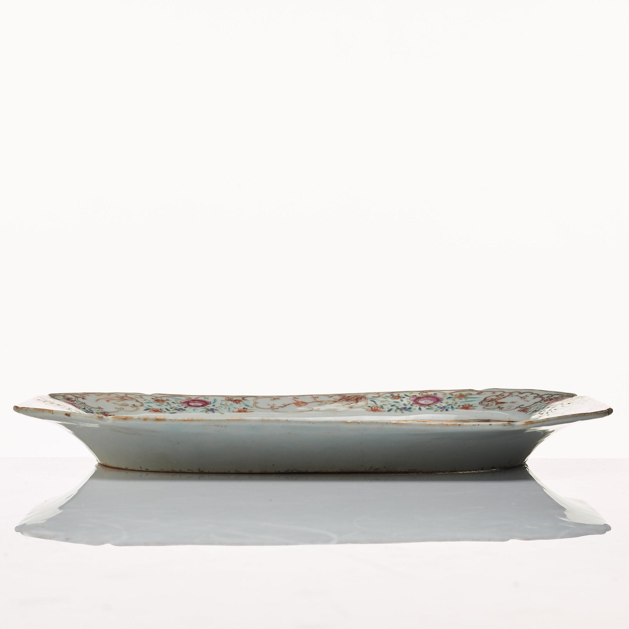 Fat, kompaniporslin. Qingdynastin, Qianlong (1736-95).