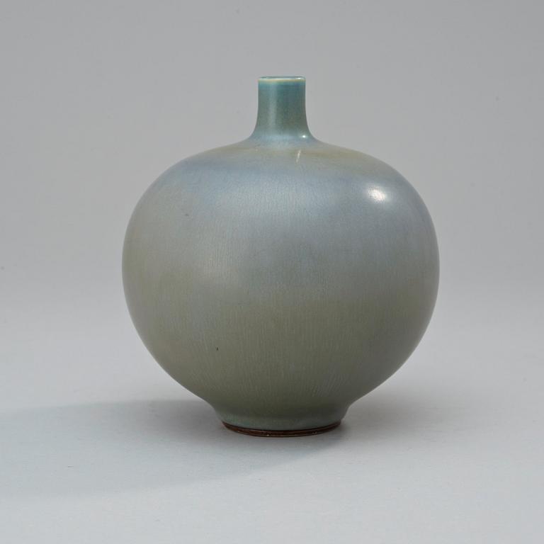 BERNDT FRIBERG, vas, Gustavsberg Studio 1962.