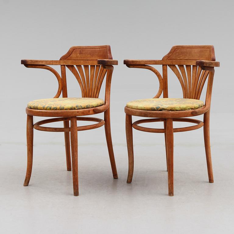 KARMSTOLAR, 1 par, Thonet, 1900-talets början.