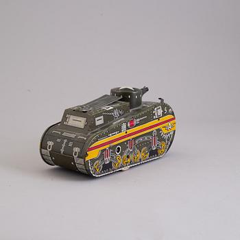 A mid 20th century toy tank, Mar Toys, USA.