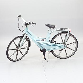 CYKEL, "Itera", Heva AB/Vilhelmina Plast AB. Modellen lanserad 1982.