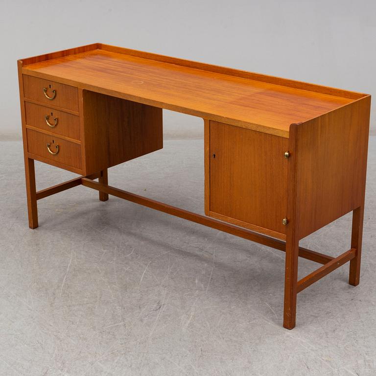 A Josef Frank table for Firma Svenskt Tenn, second half of the 20th century.