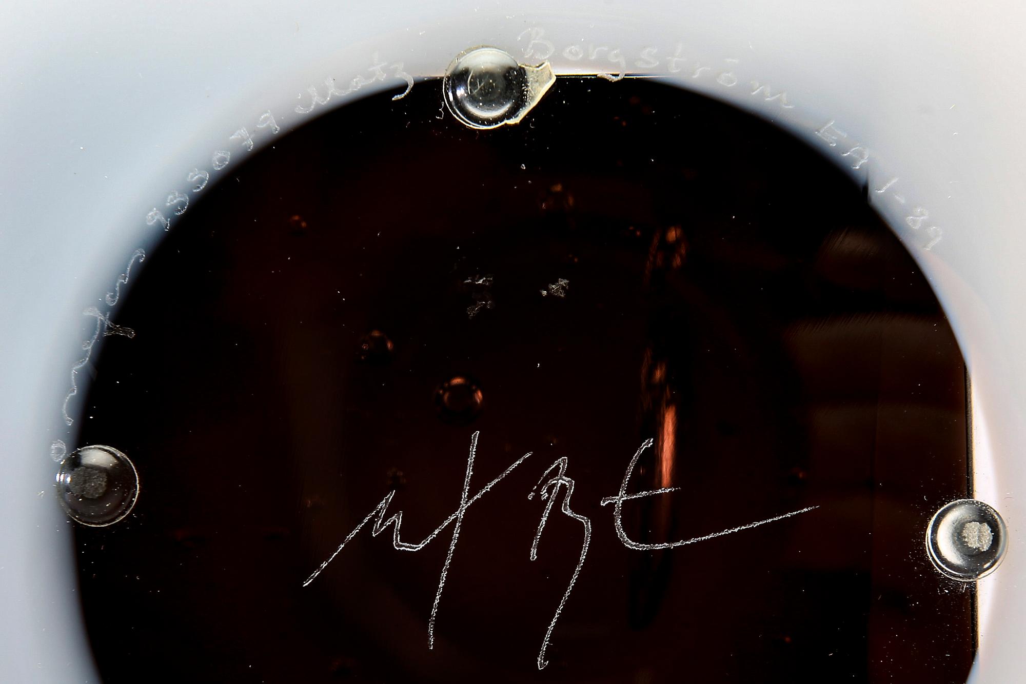 Matz Borgström, a signed Orrefors glass palte.