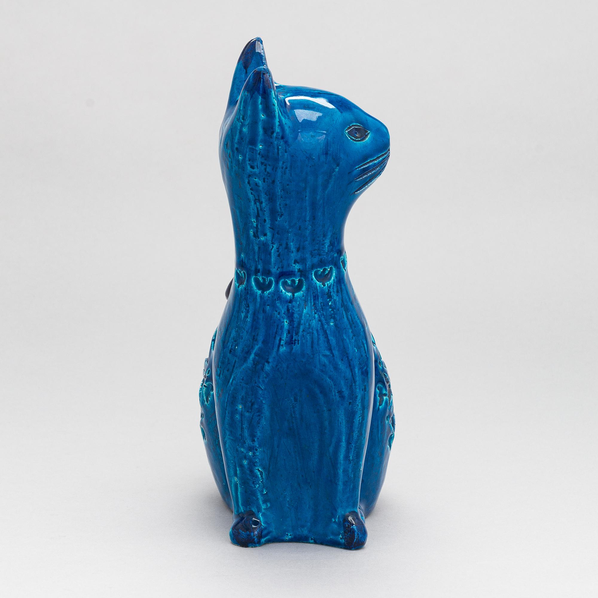Aldo Londi, A ceramic cat from the Siviglia blu persiano series by Bitossi, Italy 1963-65.