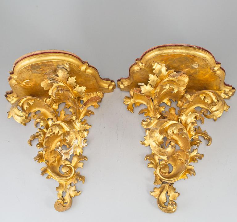 A pair of gilt brackets, late 19th century.