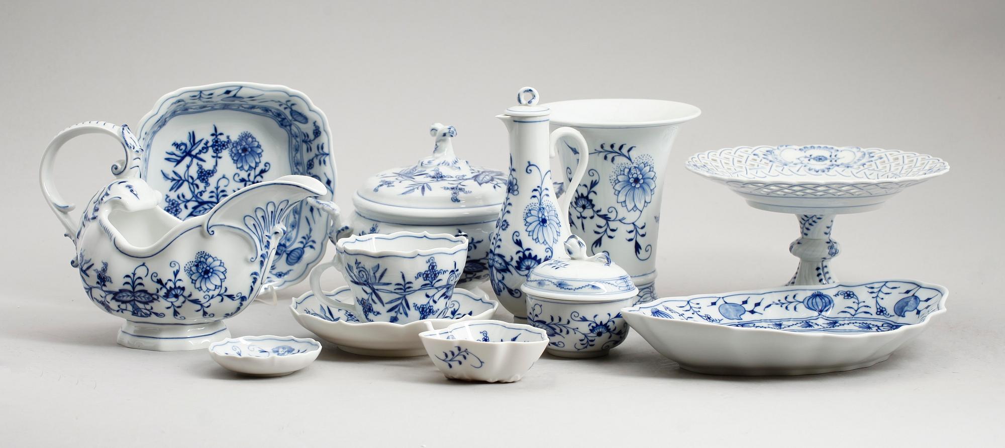 SERVISDELAR, 11 delar, porslin, Meissen, 1900-talets mitt.