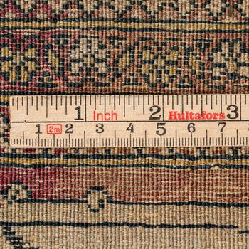 An antique Kerman laver/Esfahan, 214 x 133 cm.