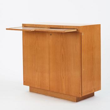 Uno Åhrén, a cabinet, cabinet maker Jörgen Andersson, Sweden, ca 1930.