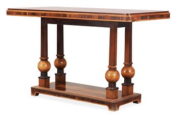 621. A Hjalmar Jackson console table, Stockholm 1920-30's.