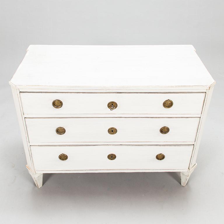 A late gustavian chest of drawers. late 18th century.