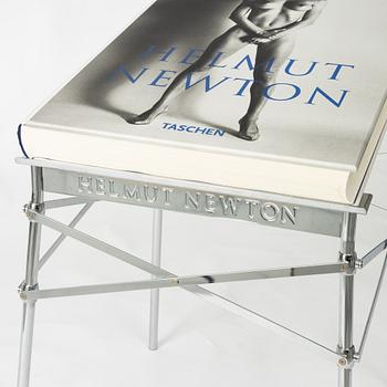 Helmut Newton, "SUMO", 1999.