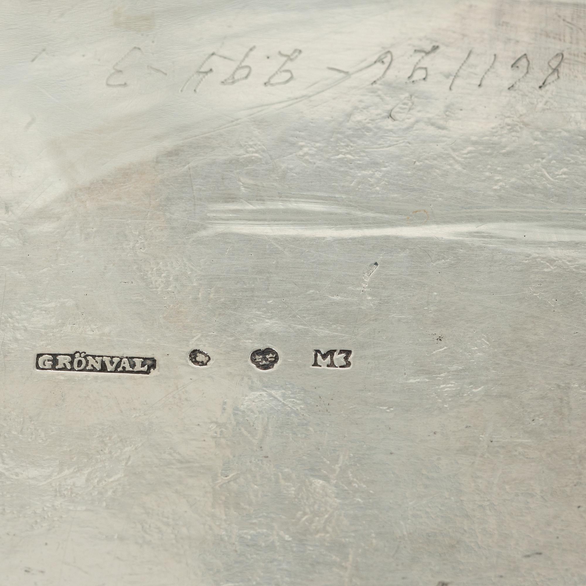 A Swedish Empire silver candle snuffer and tray, Stockholm 1818-1819.