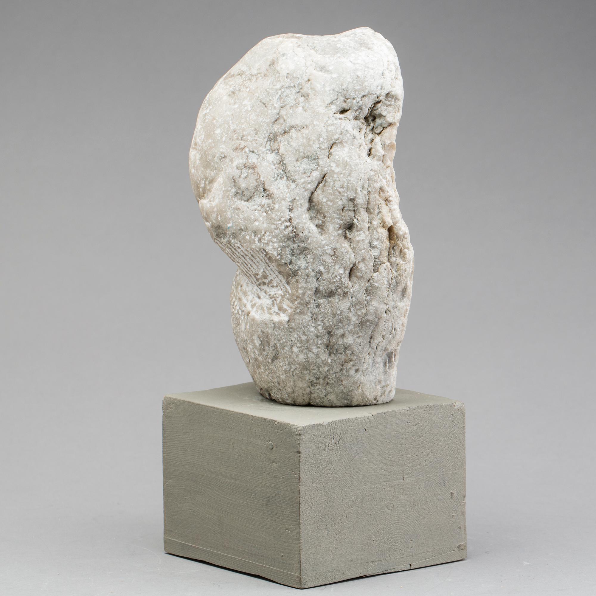 STAFFAN NIHLÉN, skulptur signerad sten.