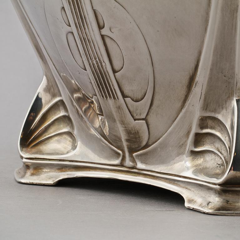 TERRIN, nysilver, jugend, 1900-talets första del.