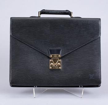 PORTFÖLJ, "Serviette conseiller ambassadeure Epi", Louis Vuitton.