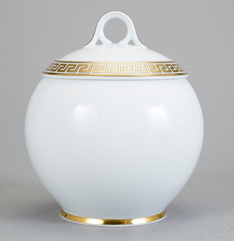 SERVISDELAR, 45st, porslin, mestadels "Barocco", Versace för Rosenthal.