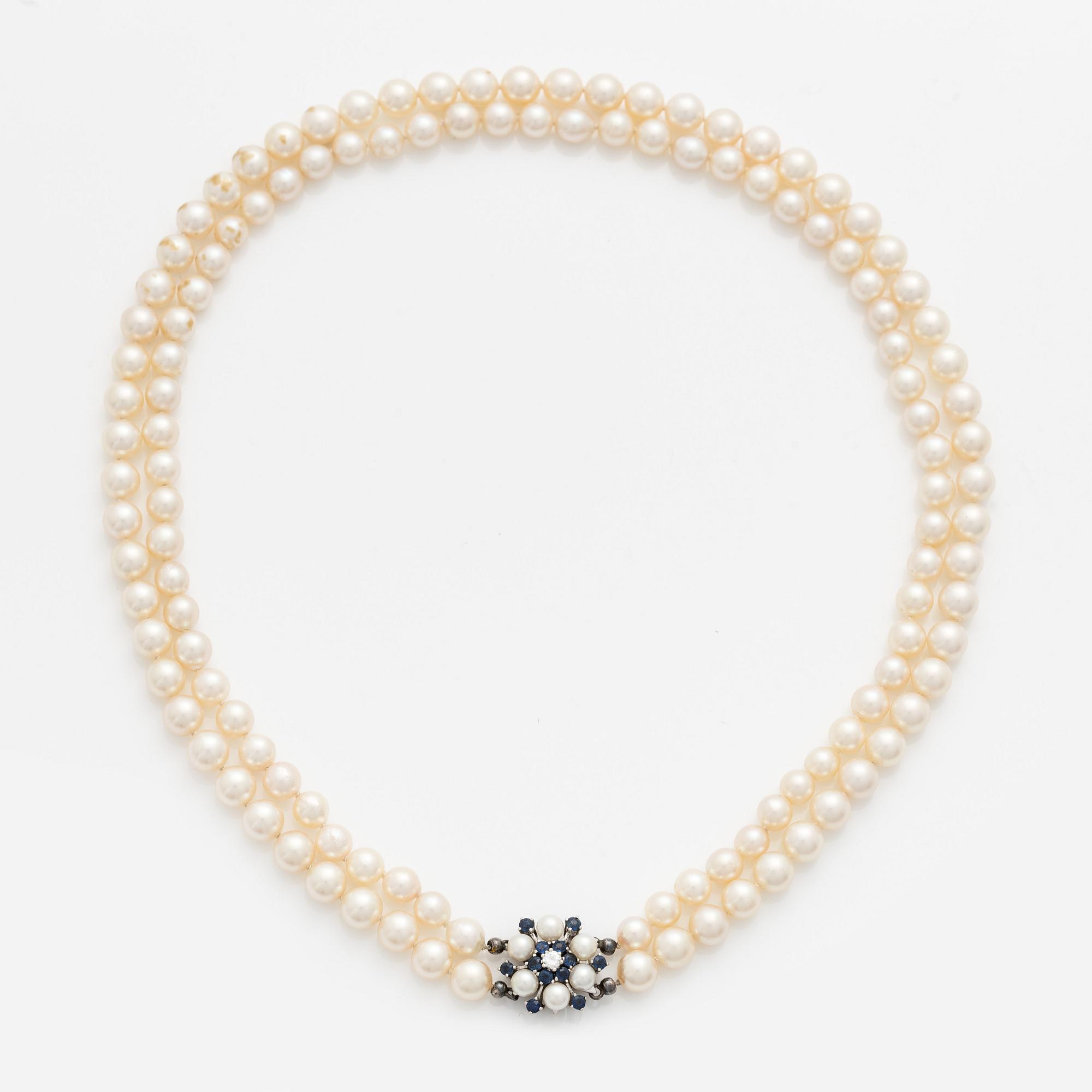 A two strand cultured pearl necklace.