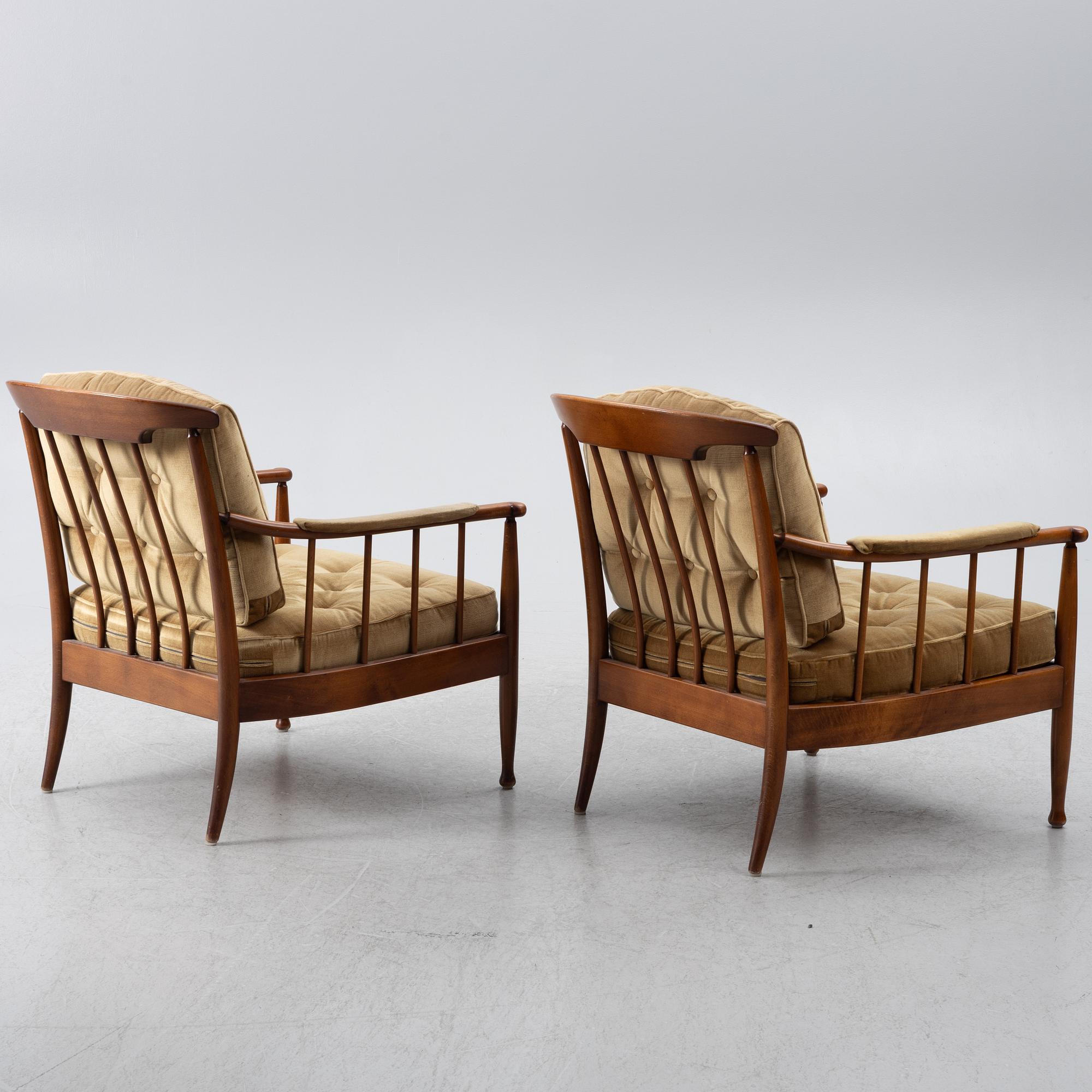Kerstin Hörlin-Holmquist, a pair of 'Skrindan' armchairs, OPE-Möbler, late 20th Century.