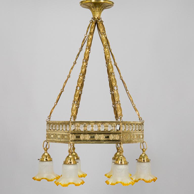 Kattokruunu, 1900-luvun alku.