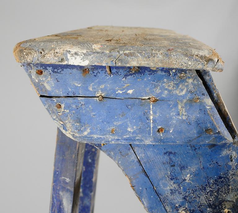 STEGE, 1800-/1900-tal, blåmålad.