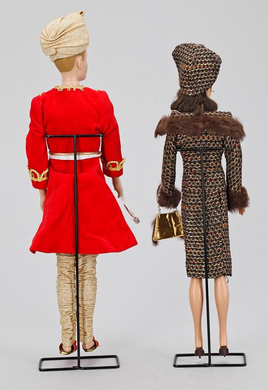 BARBIEDOCKOR, 2st samt kläder och tillbehör, Mattel, 1960-talets början.