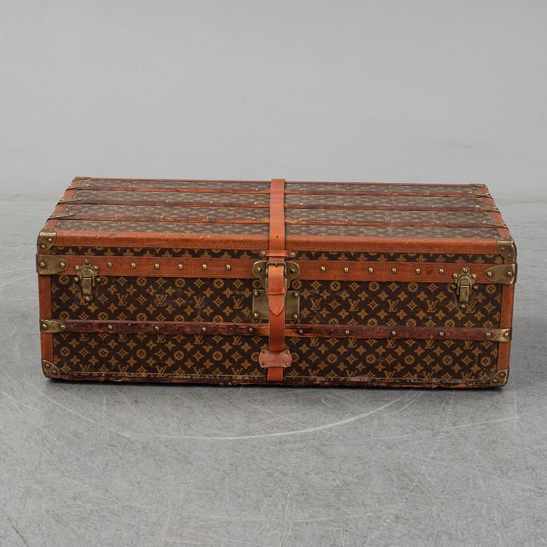 LOUIS VUITTON, a early 19th century.