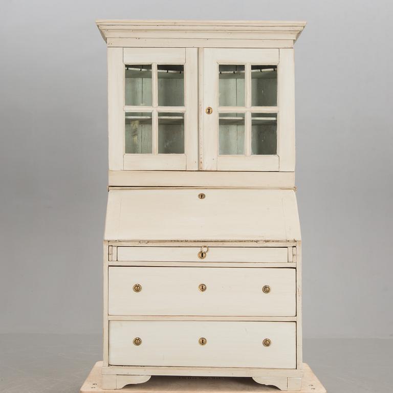 SKRIV/VITRINSKÅP, 1800-tal.