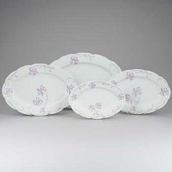 MATSERVIS, 57 delar, porslin, Rosenthal, 1900-talets första hälft.