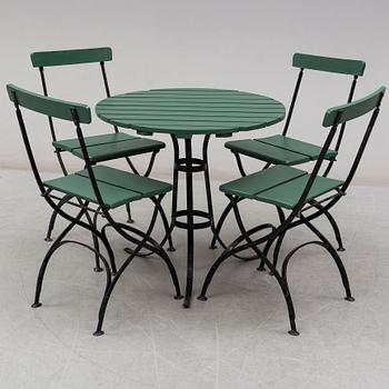 TRÄDGÅRDSGRUPP, 5 delar, bl a "Bryggeristol", Grythyttan, 1900-talets första hälft.