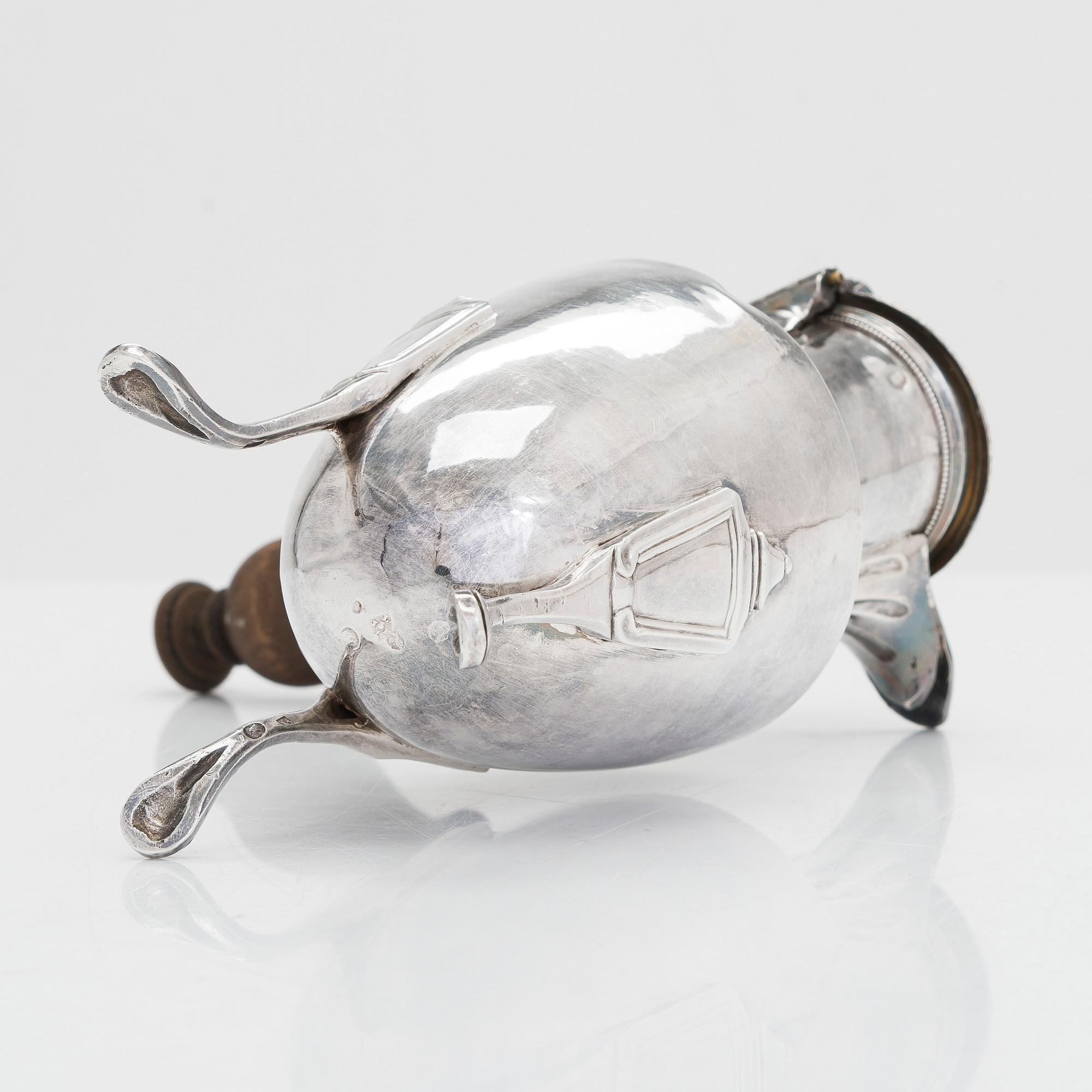 A French silver chocolate pot, Paris 1798-1809. Maker's mark LJMR.