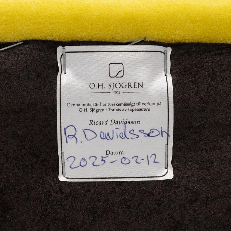 Josef Frank, a model 703 sofa, Svenskt Tenn, mid-20th Century.